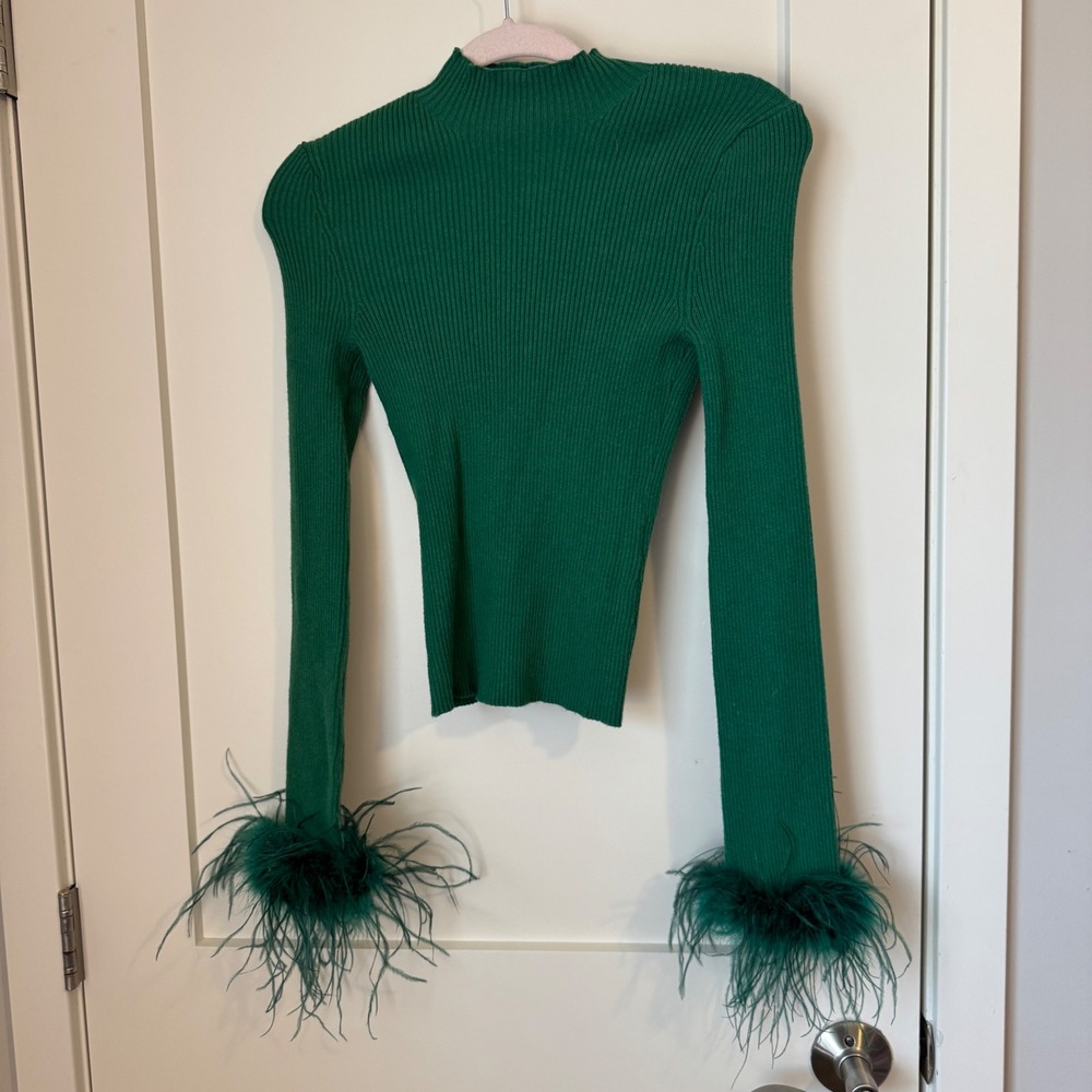 Lovers and Friends Emerald Green Mock Neck Open Back Feather Cuff‎ Sweater Small